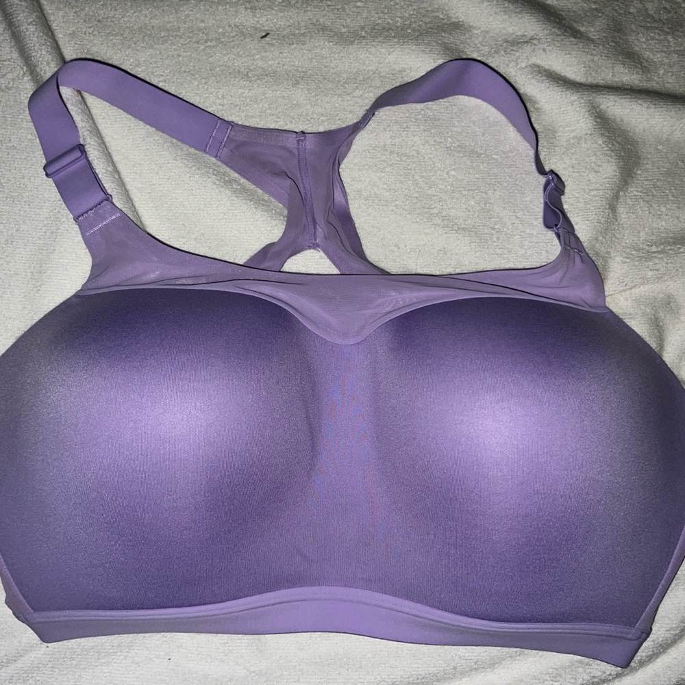 Victoria’s Secret incredible max sports bra